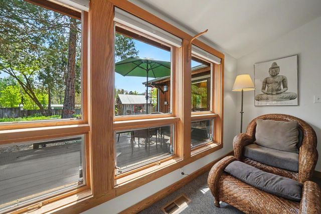 21376 Consolation, Volcano, CA 95689