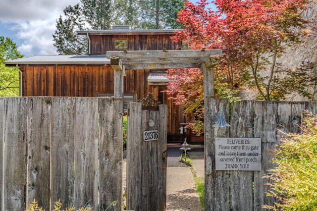21376 Consolation, Volcano, CA 95689