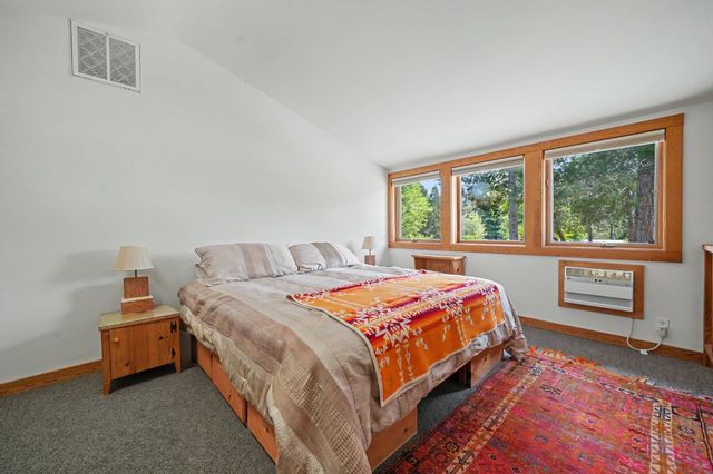21376 Consolation, Volcano, CA 95689