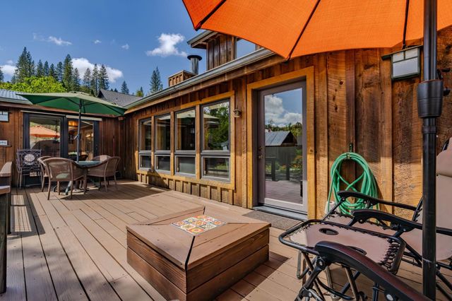 21376 Consolation, Volcano, CA 95689