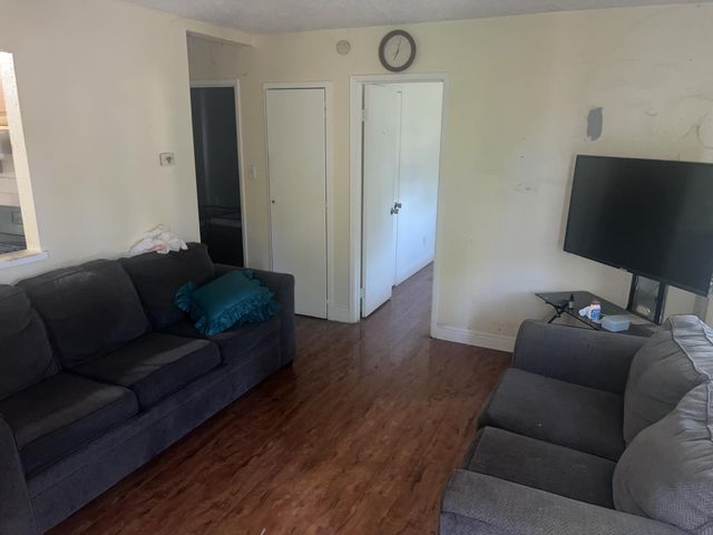 1005 NORTH Ave, Sacramento, CA 95838
