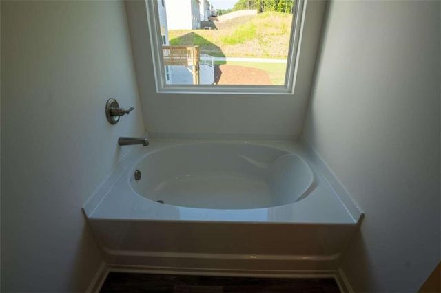 222 River Run Drive, Dallas, GA 30132