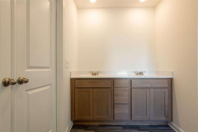 222 River Run Drive, Dallas, GA 30132