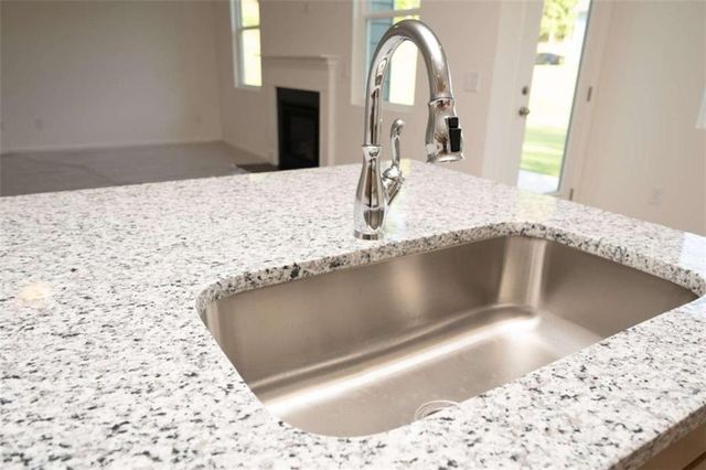 222 River Run Drive, Dallas, GA 30132