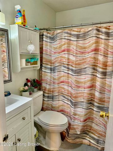 14019 Darwin Blvd, Louisville, KY 40272