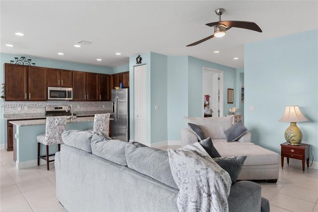 11917 SW Jasper Lake Way, Port St. Lucie, FL 34987