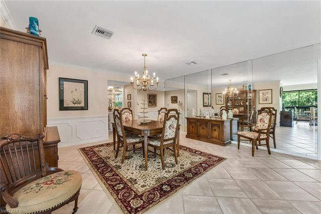 200 Wyndemere WAY B402, Naples, FL 34105