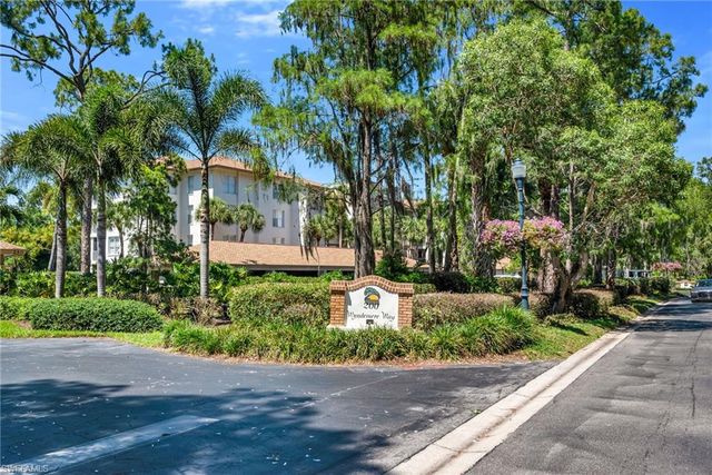 200 Wyndemere WAY B402, Naples, FL 34105