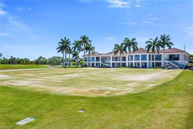 200 Wyndemere WAY B402, Naples, FL 34105