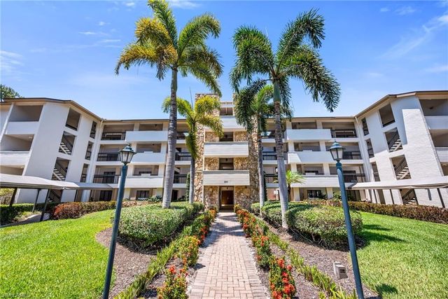 200 Wyndemere WAY B402, Naples, FL 34105