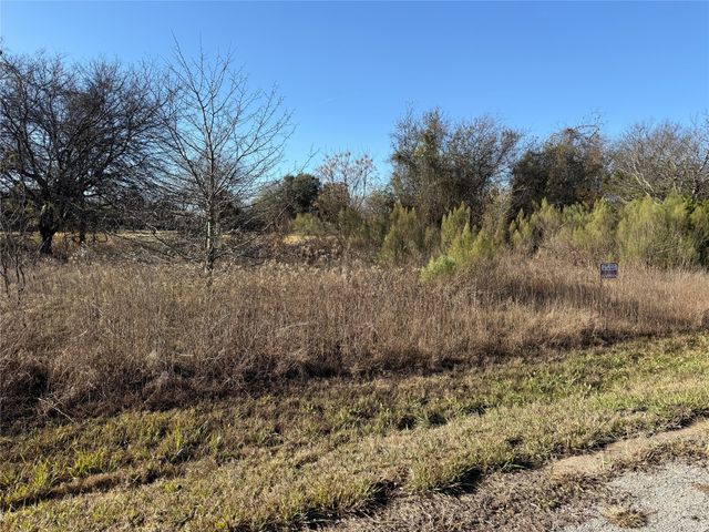 38037 Brookside Drive, Whitney, TX 76692