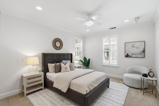 631 True Wind Way 216, Redwood City, CA 94063