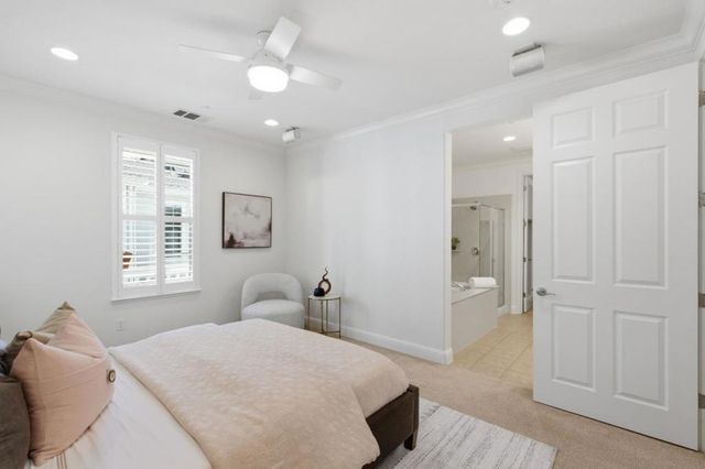 631 True Wind Way 216, Redwood City, CA 94063