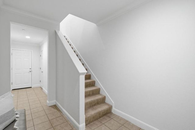 631 True Wind Way 216, Redwood City, CA 94063