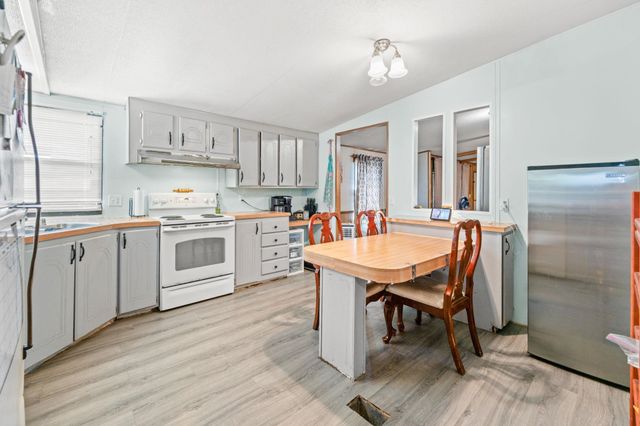 875 Mount Olive Church Rd., Nichols, SC 29581