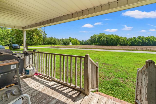 875 Mount Olive Church Rd., Nichols, SC 29581