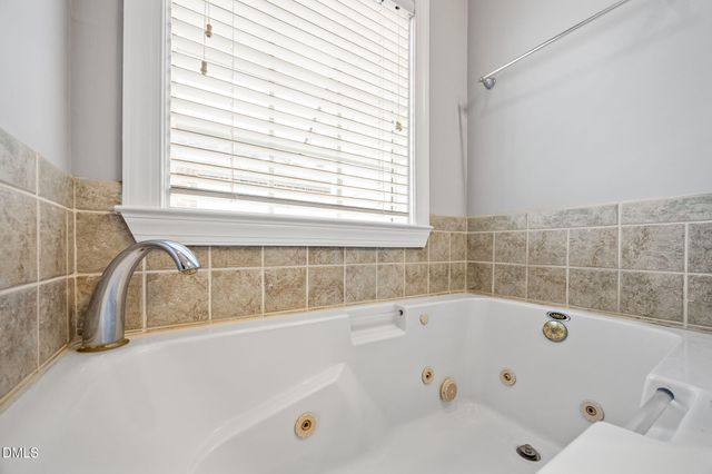 120 Nolen Lane, Chapel Hill, NC 27516