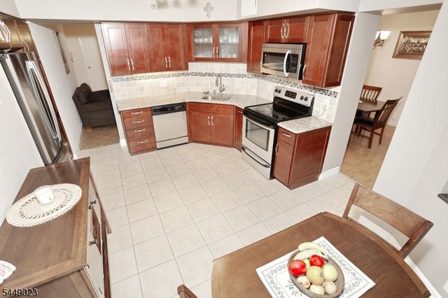 316 Prospect Ave 4K, Hackensack City, NJ 07601