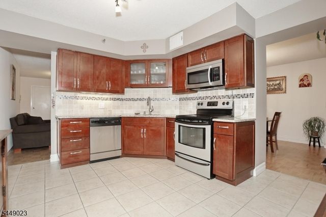 316 Prospect Ave 4K, Hackensack City, NJ 07601