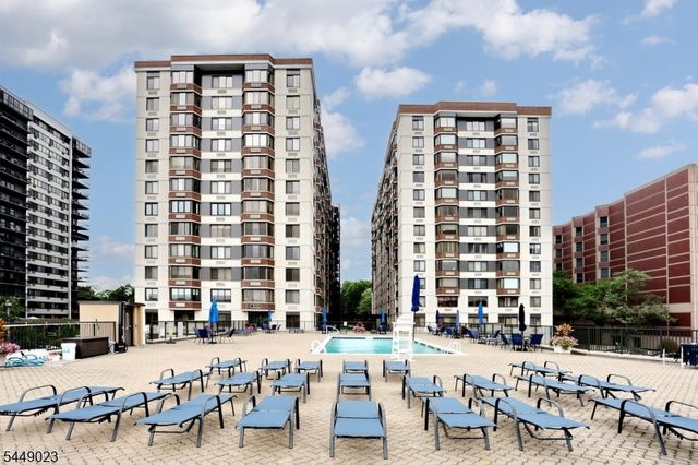 316 Prospect Ave 4K, Hackensack City, NJ 07601