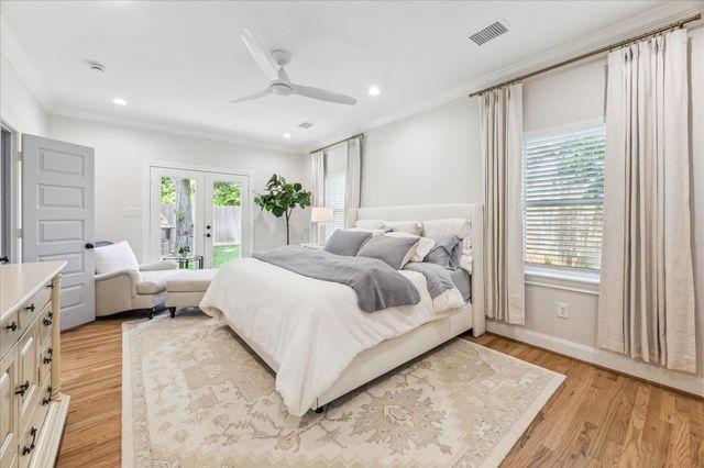 810 Nashua Street, Houston, TX 77008