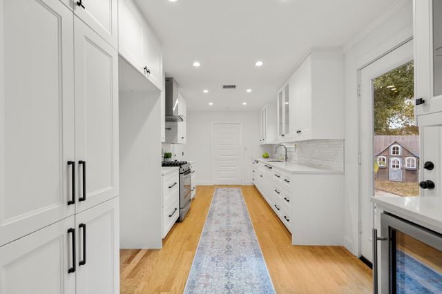 810 Nashua Street, Houston, TX 77008