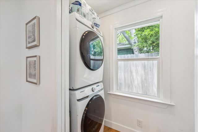 810 Nashua Street, Houston, TX 77008