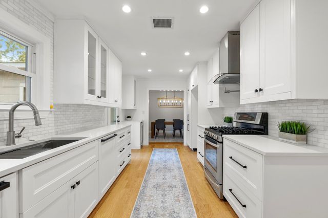 810 Nashua Street, Houston, TX 77008