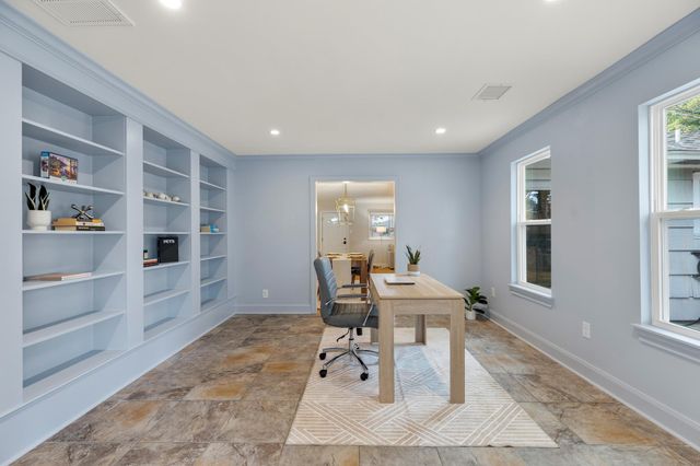 810 Nashua Street, Houston, TX 77008