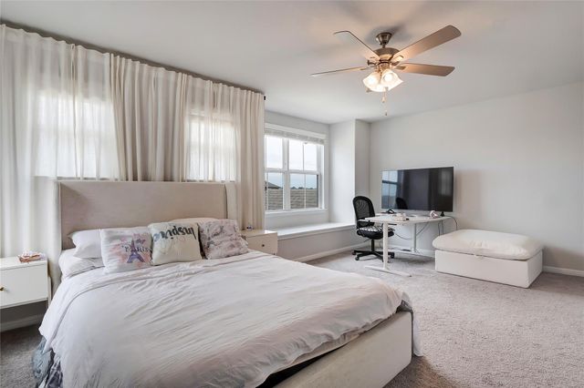 6554 Marsh LN, Buda, TX 78610