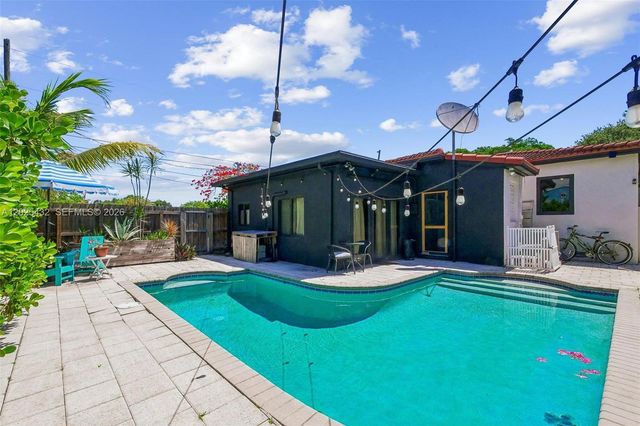 1224 N 26th Ave, Hollywood, FL 33020