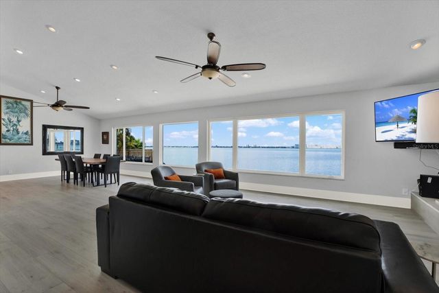 960 BOCA CIEGA ISLE DRIVE, St Pete Beach, FL 33706