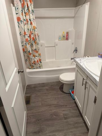 1090 West Adkins-Aurthor Rd, Somerset, KY 42501