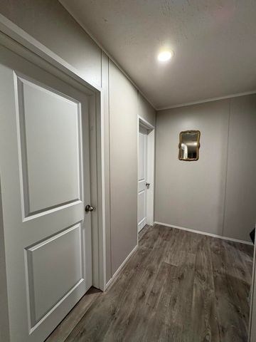 1090 West Adkins-Aurthor Rd, Somerset, KY 42501