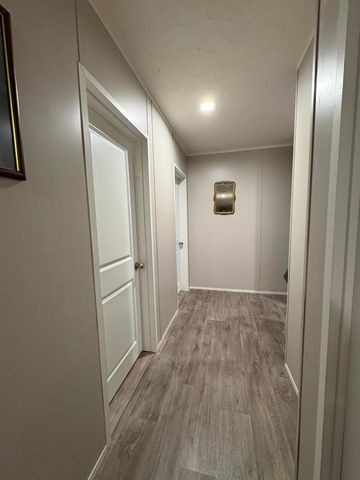 1090 West Adkins-Aurthor Rd, Somerset, KY 42501