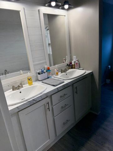 1090 West Adkins-Aurthor Rd, Somerset, KY 42501