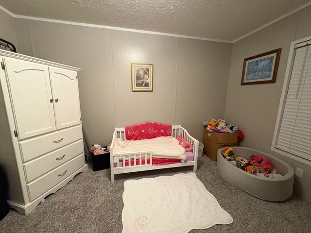 1090 West Adkins-Aurthor Rd, Somerset, KY 42501