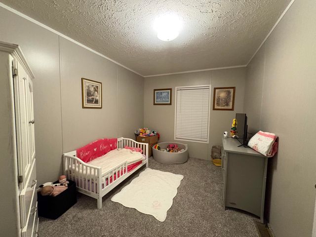 1090 West Adkins-Aurthor Rd, Somerset, KY 42501