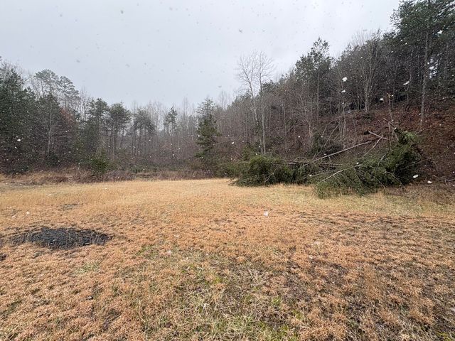 1090 West Adkins-Aurthor Rd, Somerset, KY 42501