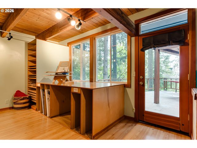 3210 INSPIRATION POINT Dr, Eugene, OR 97405