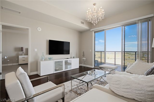 8255 Las Vegas Boulevard 809, Las Vegas, NV 89123