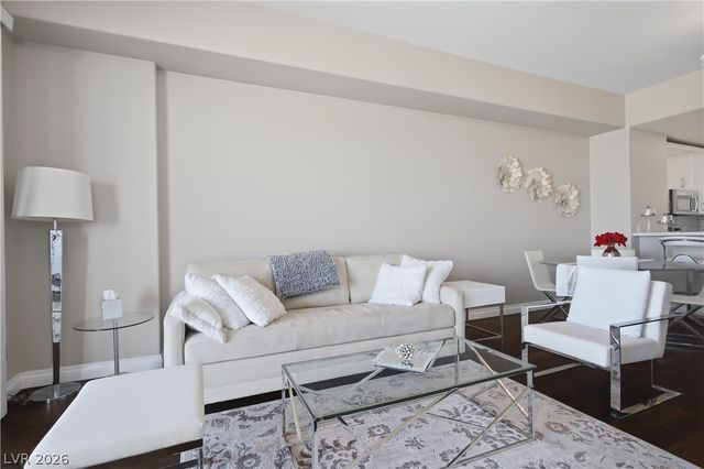 8255 Las Vegas Boulevard 809, Las Vegas, NV 89123