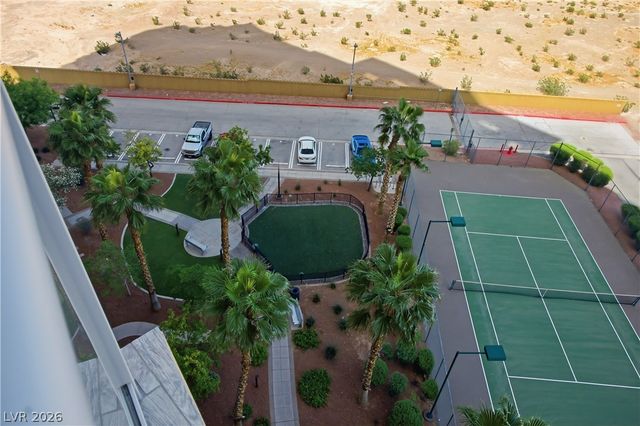 8255 Las Vegas Boulevard 809, Las Vegas, NV 89123