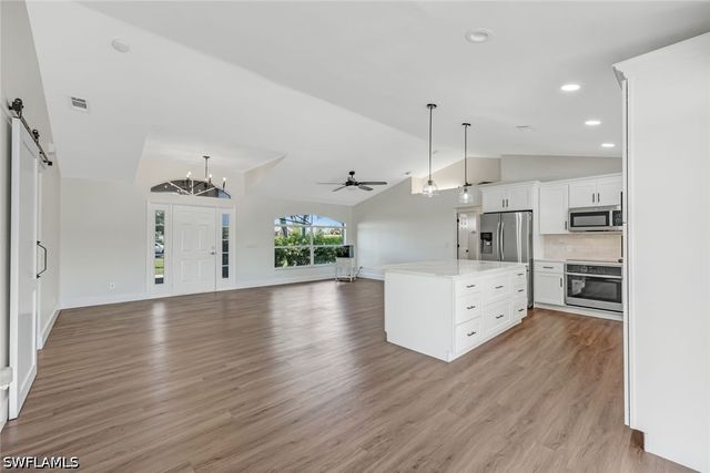 3857 39th AVE NE, Naples, FL 34120