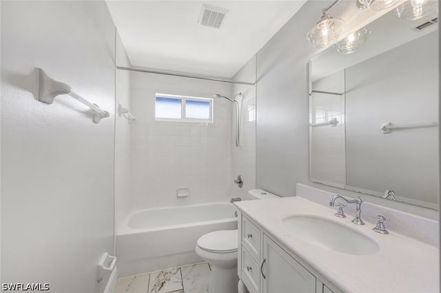 3857 39th AVE NE, Naples, FL 34120