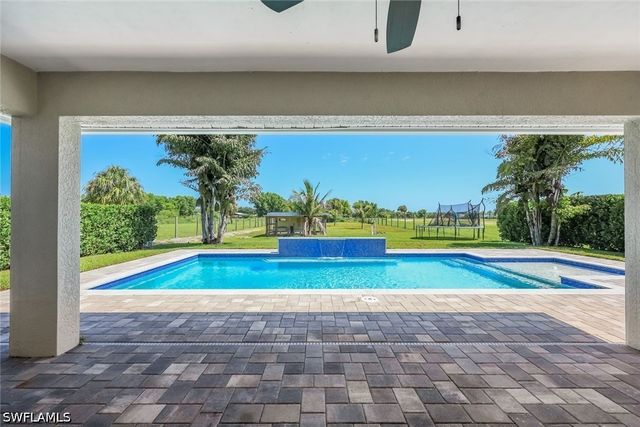 3857 39th AVE NE, Naples, FL 34120