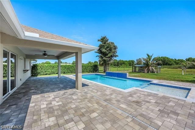 3857 39th AVE NE, Naples, FL 34120