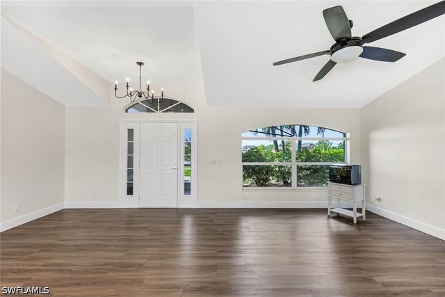 3857 39th AVE NE, Naples, FL 34120