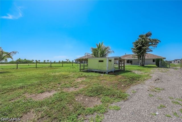 3857 39th AVE NE, Naples, FL 34120