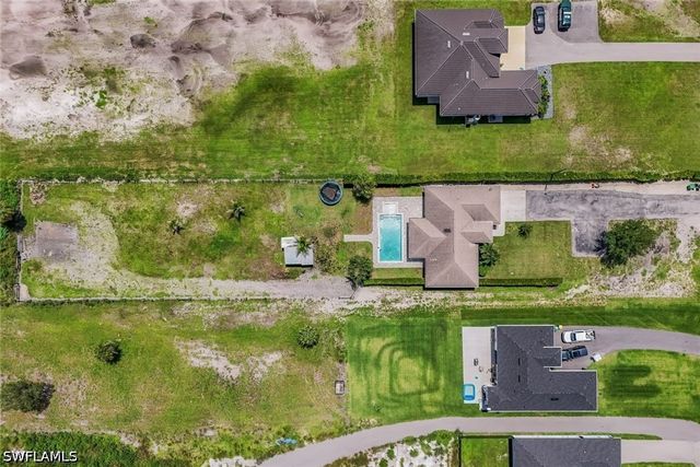 3857 39th AVE NE, Naples, FL 34120